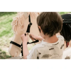 Helga Kreft "Halster Voor Tuinpaarden, Zwart." -Buitenspeelgoed helga kreft halster voor tuinpaarden zwart a276908 3