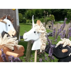 Helga Kreft "Steckenpferd Unicorn" -Buitenspeelgoed helga kreft steckenpferd unicorn a276855 4
