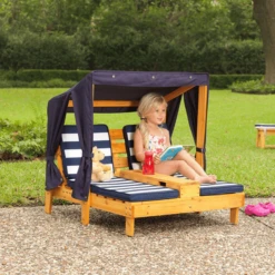 Kidkraft® Tweepersoons Kinderligstoel Met Bekerhouders, Blauw/wit 7 Kidkraft® Tweepersoons Kinderligstoel Met Bekerhouders, Blauw/wit -Buitenspeelgoed kidkraft tweepersoons kinderligstoel met bekerhouders blauw wit a217927 2